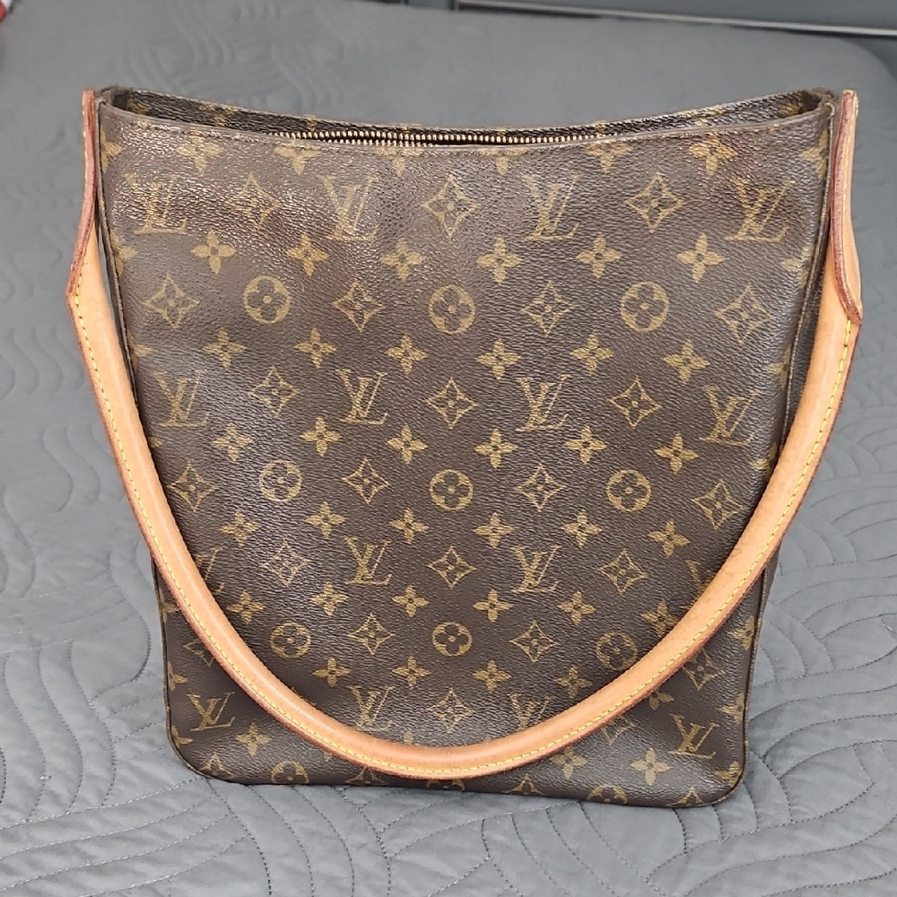 Louis Vuitton Monogram Looping Tote GM